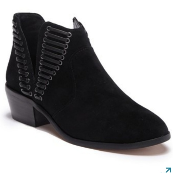 Nwb, Vince Camuto booties - Picture 2 of 8